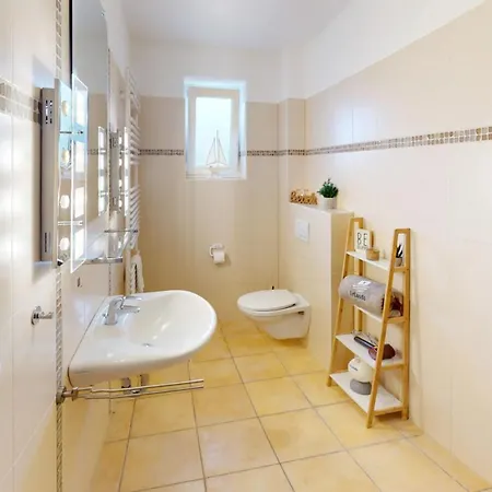 Suedstrand Haus Seagate דירה